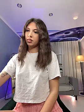 Mia Sleem online show from 11/30/25, 08:37