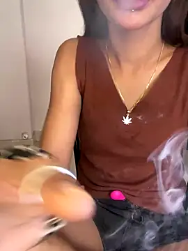 LOVELY BABYJI online show from 12/18/25, 10:30