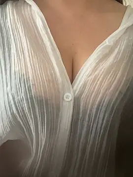 Xiaomili8 online show from 04/11/26, 06:10