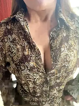 Xiaomili8 online show from 12/19/25, 04:27