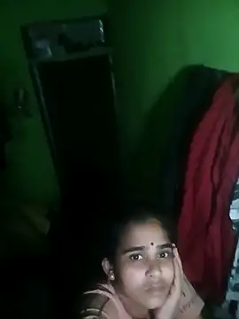 Hot srei online show from 11/28/25, 03:45