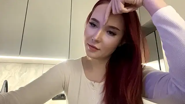 DaphineMckoy online show from 11/27/25, 11:43