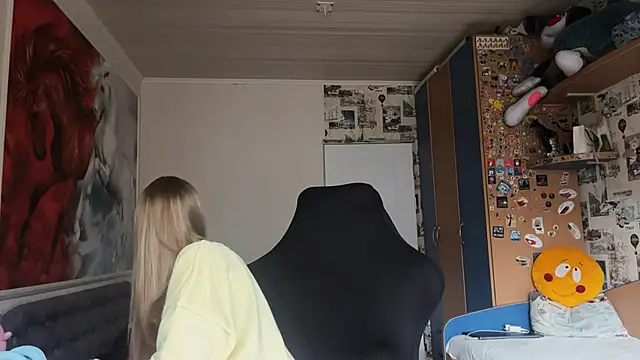 Snapshot of JesicaMortensen chatting on 11/28/25, 08:14 JesicaMortensen online show from 11/28/25, 08:14