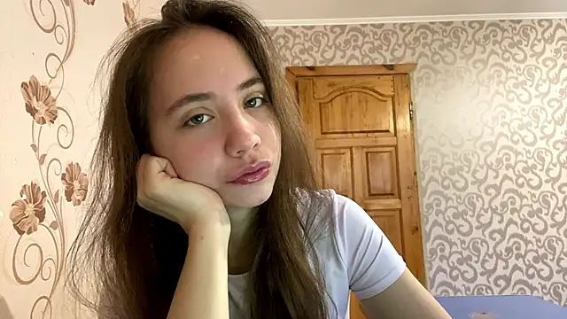 ChandaApplin online show from 12/05/25, 07:18