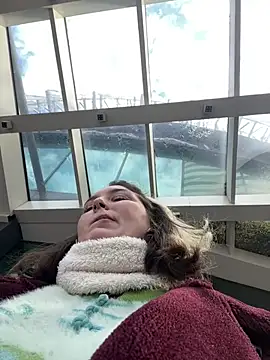 Snapshot of KateBurlesk chatting on 02/12/26, 08:03 KateBurlesk online show from 02/12/26, 08:03