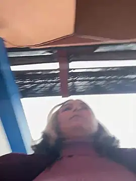 Snapshot of KateBurlesk chatting on 02/08/26, 08:12 KateBurlesk online show from 02/08/26, 08:12