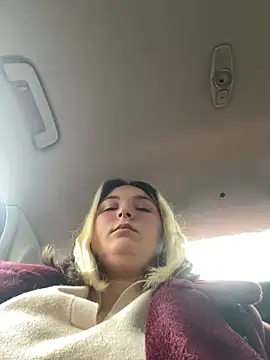 Snapshot of KateBurlesk chatting on 02/11/26, 08:58 KateBurlesk online show from 02/11/26, 08:58