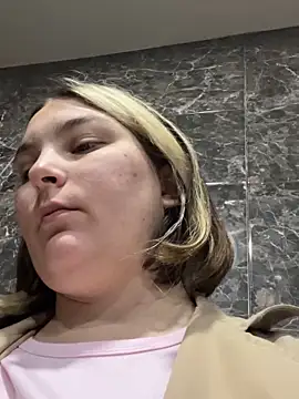 KateBurlesk online show from 11/26/25, 09:09