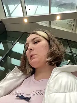 KateBurlesk online show from 12/15/25, 09:15