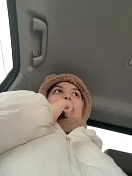 Snapshot of KateBurlesk chatting on 01/19/26, 09:02 KateBurlesk online show from 01/19/26, 09:02