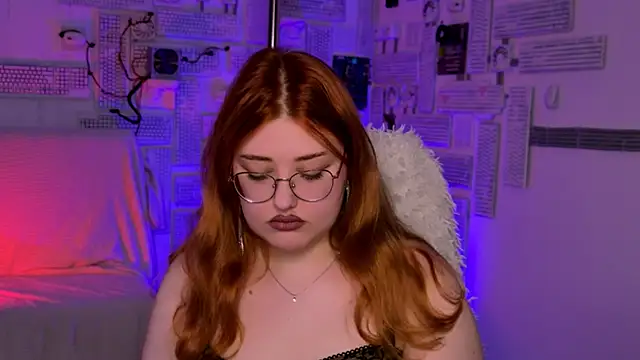 StaceyJensen online show from 04/07/26, 12:18