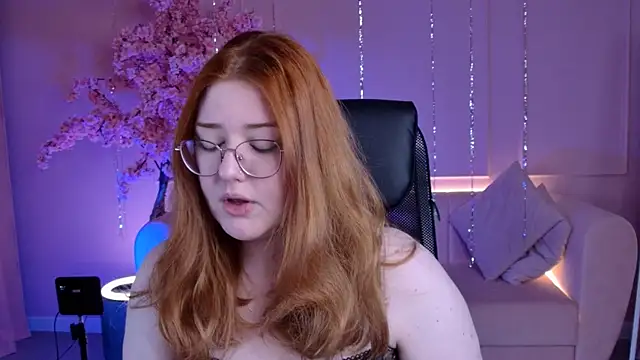 StaceyJensen online show from 03/06/26, 05:46