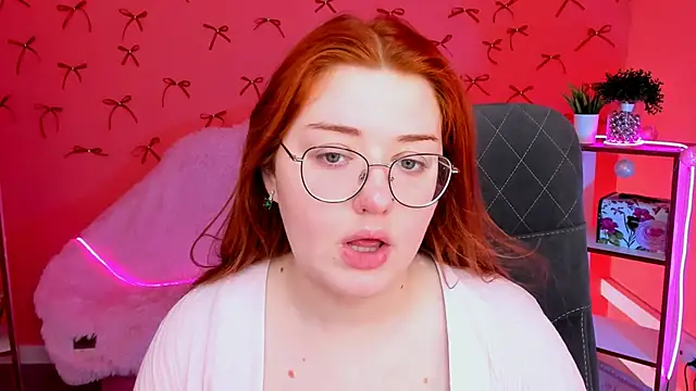 StaceyJensen online show from 03/22/26, 10:17