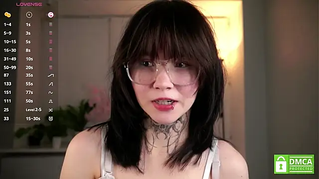 CaroleMyers online show from 11/26/25, 07:03