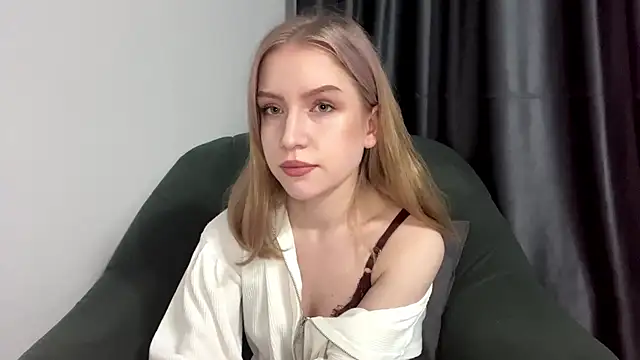 Alice meow15 online show from 11/29/25, 07:25