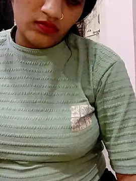 Hot hania online show from 11/30/25, 03:02