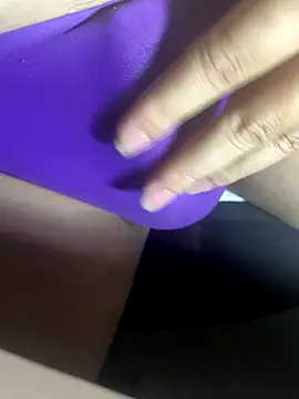 boyyyy2k1 online show from 12/05/25, 01:21