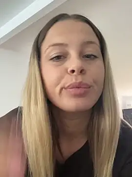 KateAllyaa online show from 02/02/26, 08:02