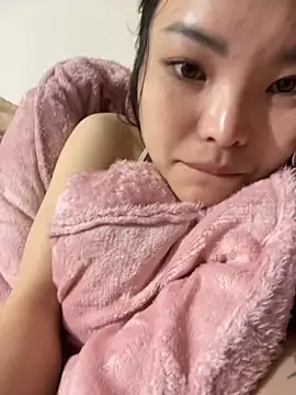 Snapshot of Hong8999 chatting on 11/29/25, 05:51 Hong8999 online show from 11/29/25, 05:51