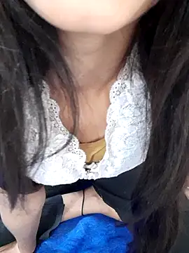 Snapshot of Alli8900 chatting on 12/01/25, 05:36 Alli8900 online show from 12/01/25, 05:36