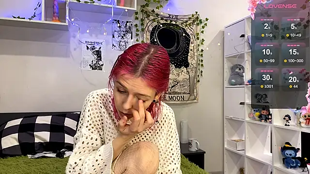 Snapshot of FairyLuna chatting on 02/25/26, 07:36 FairyLuna online show from 02/25/26, 07:36