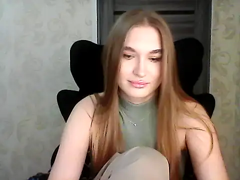 AnyaSmack online show from 11/29/25, 01:44