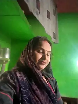 Pooja hote online show from 11/25/25, 03:18