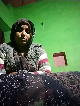 Pooja hote online show from 11/29/25, 04:07