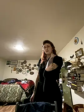 ashtrayhaterz online show from 11/26/25, 04:34