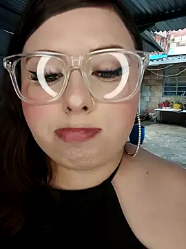 Kitty Bms  online show from 11/30/25, 07:36