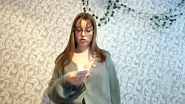 Lilidreamsy online show from 12/14/25, 09:15