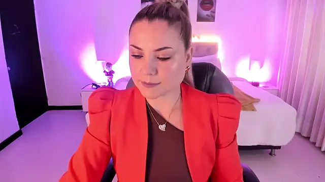 Violeta Hotter online show from 12/05/25, 11:20