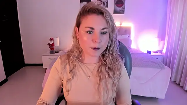 Violeta Hotter online show from 11/23/25, 10:58