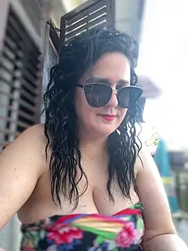 Snapshot of Mary_kansas_bbw chatting on 05/06/26, 03:49 Mary kansas bbw online show from 05/06/26, 03:49