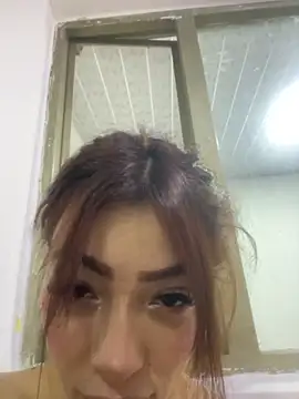 DAKOTA SAKURA online show from 05/20/26, 01:02