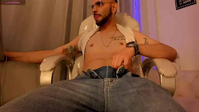 Rayan ortiz online show from 12/02/25, 04:25