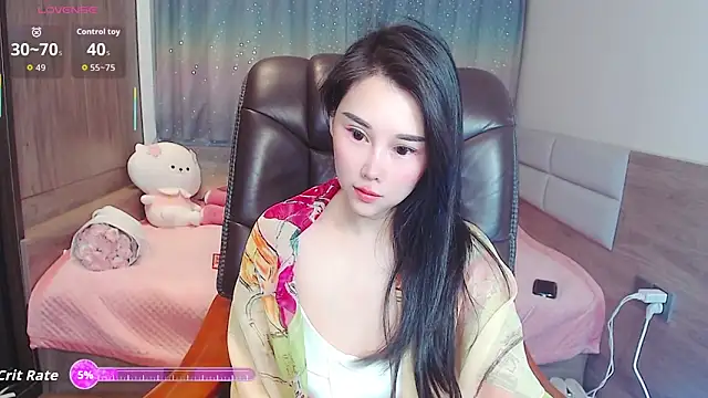 Snapshot of Wenwen-166 chatting on 04/22/26, 10:27 Wenwen-166 online show from 04/22/26, 10:27