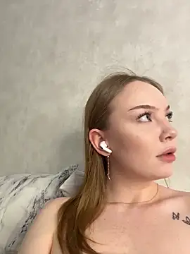 feral  berryss online show from 12/01/25, 03:13