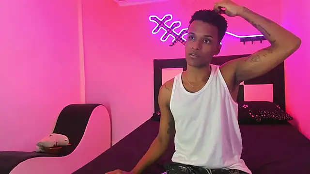 Black Guys Pervert  online show from 12/01/25, 11:33