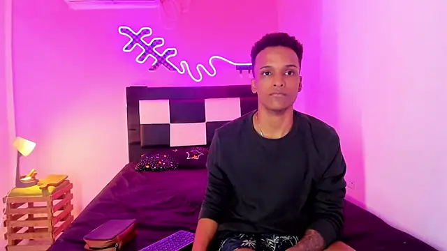 Black Guys Pervert  online show from 11/29/25, 11:32