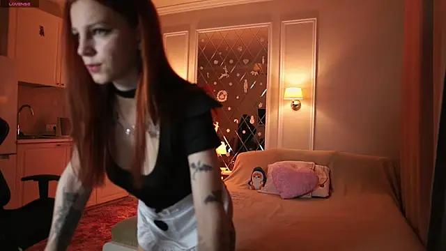  alice meyss  online show from 01/15/26, 11:30