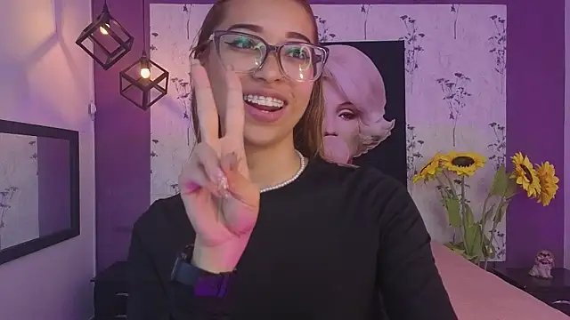 Antonella mc online show from 03/24/26, 12:38