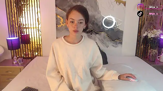 MiticaBrennet  online show from 02/28/26, 06:24