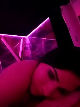 Morena ojazos travieza-39 online show from 02/21/26, 08:00