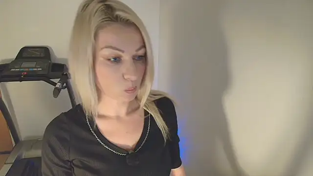 Sweet Eira online show from 01/15/26, 03:59