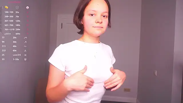 Snapshot of MerriCarros chatting on 11/25/25, 09:20 MerriCarros online show from 11/25/25, 09:20