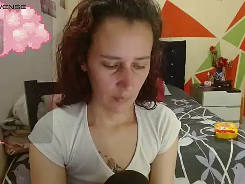 CASSANDRA BROWN online show from 12/17/25, 05:07