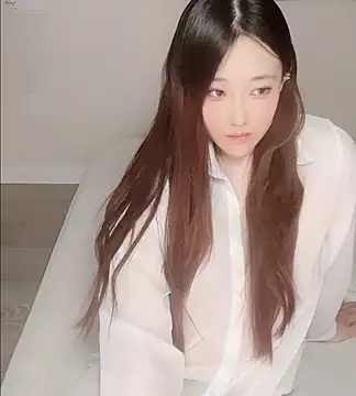 clara-cc online show from 02/04/26, 12:55