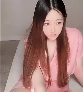 clara-cc online show from 02/06/26, 02:24