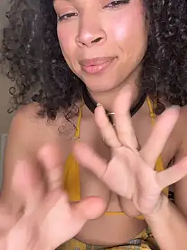 Kiki hammyy online show from 03/19/26, 01:16